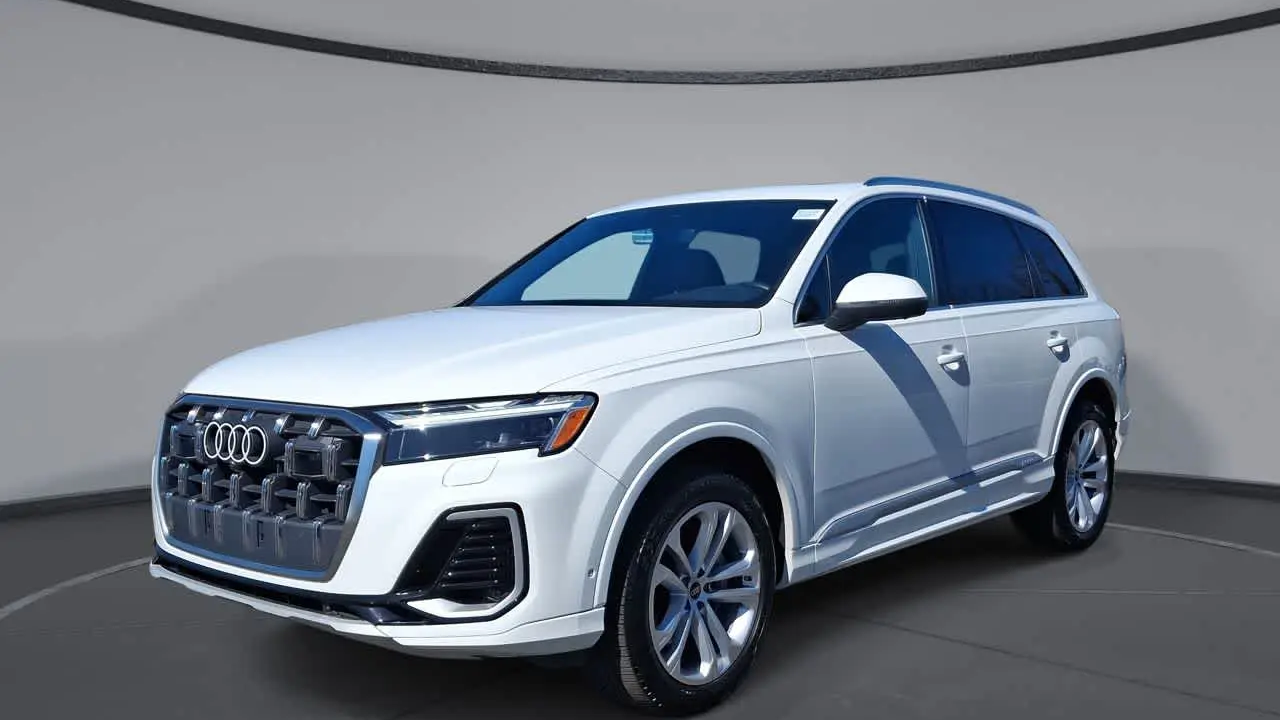 Preowned 2025 Audi Q7 quattro Premium Plus 55 TFSI for Sale