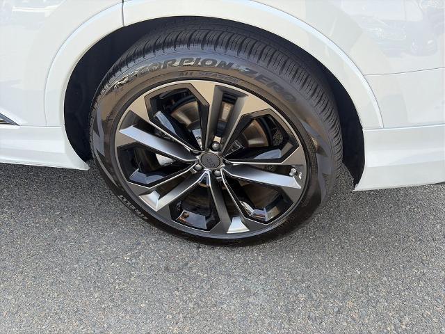 2026 Audi Q7 - $59,290