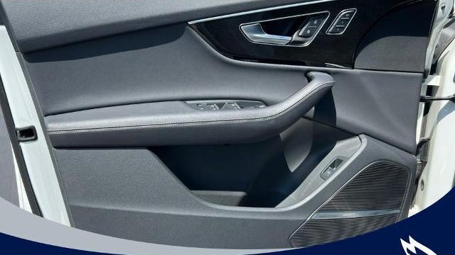 2025 Audi Q7 quattro Premium Plus 55 TFSI