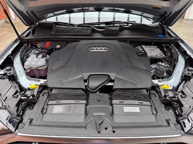 2025 Audi Q7 - $39,010