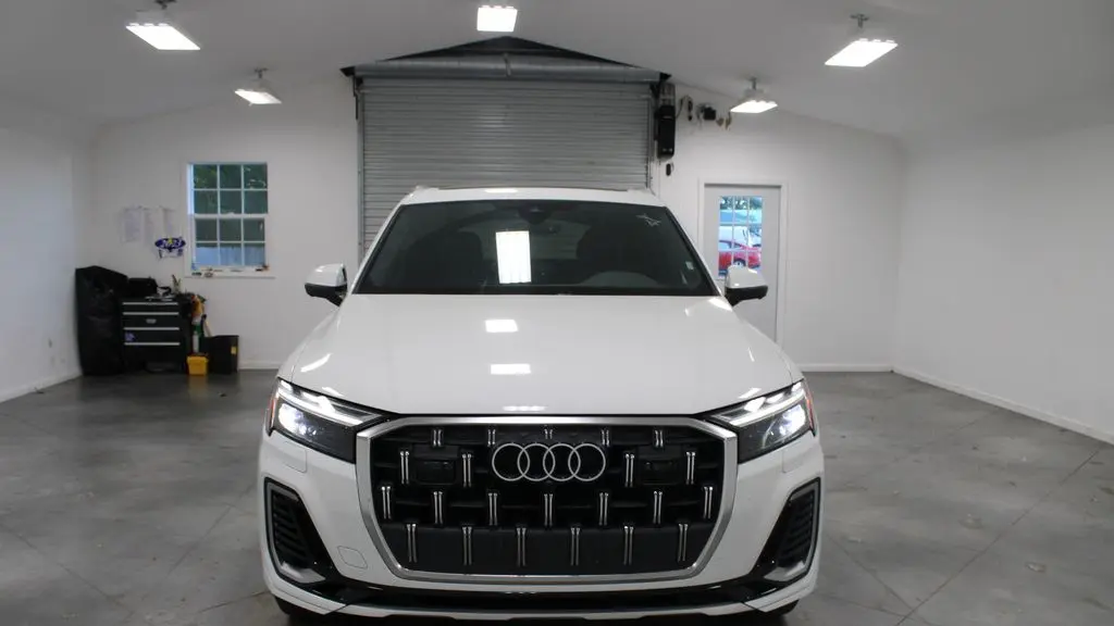 2025 Audi Q7 quattro Premium Plus 55 TFSI