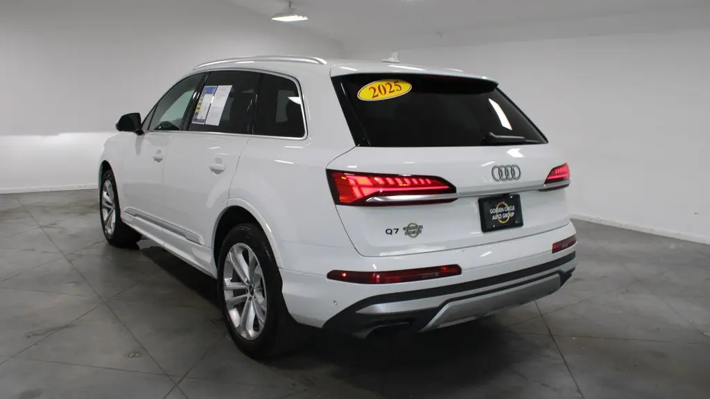 2025 Audi Q7 quattro Premium Plus 55 TFSI