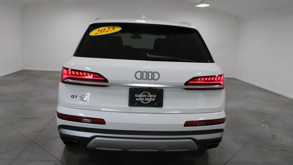 2025 Audi Q7 quattro Premium Plus 55 TFSI