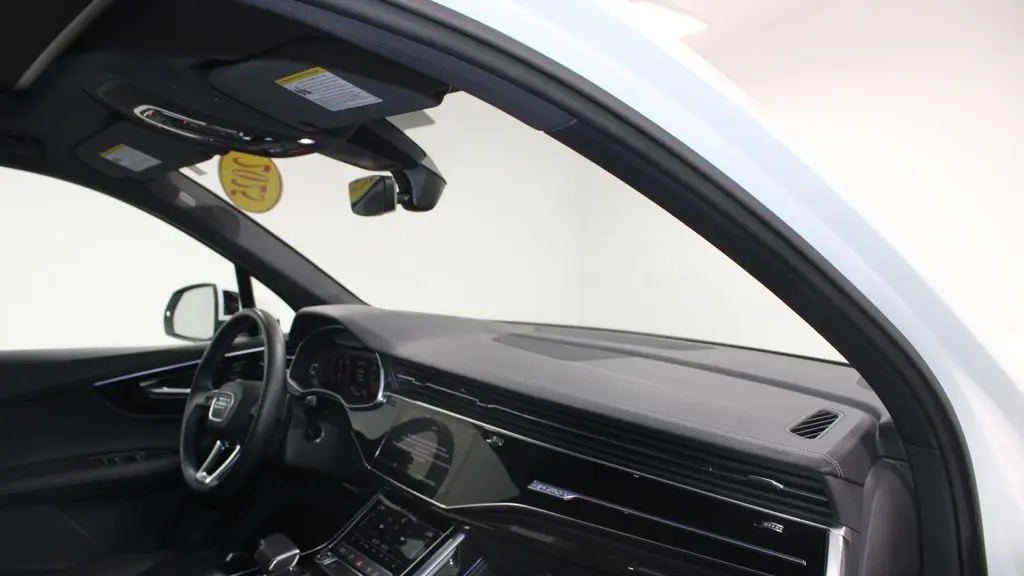 2025 Audi Q7 quattro Premium Plus 55 TFSI