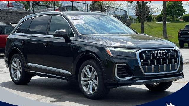 2025 Audi Q7 quattro Premium Plus 55 TFSI