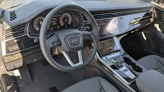 2026 Audi Q7 quattro Premium Plus 55 TFSI