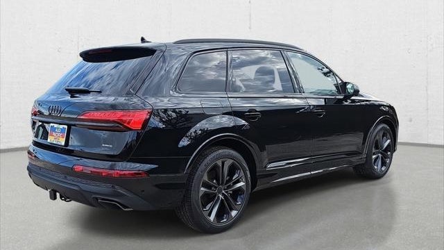 2026 Audi Q7 quattro Premium Plus 55 TFSI