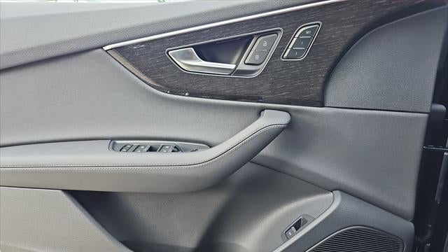2026 Audi Q7 quattro Premium Plus 55 TFSI