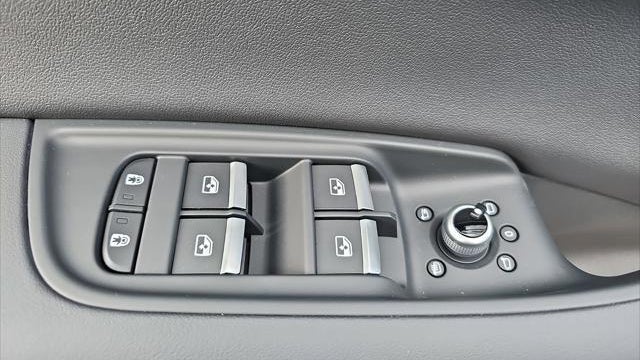 2026 Audi Q7 quattro Premium Plus 55 TFSI