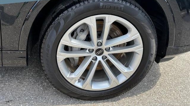 2025 Audi Q7 quattro Premium Plus 55 TFSI