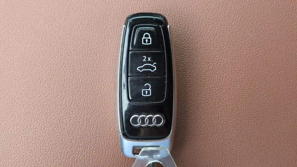 2025 Audi Q7 - $34,038