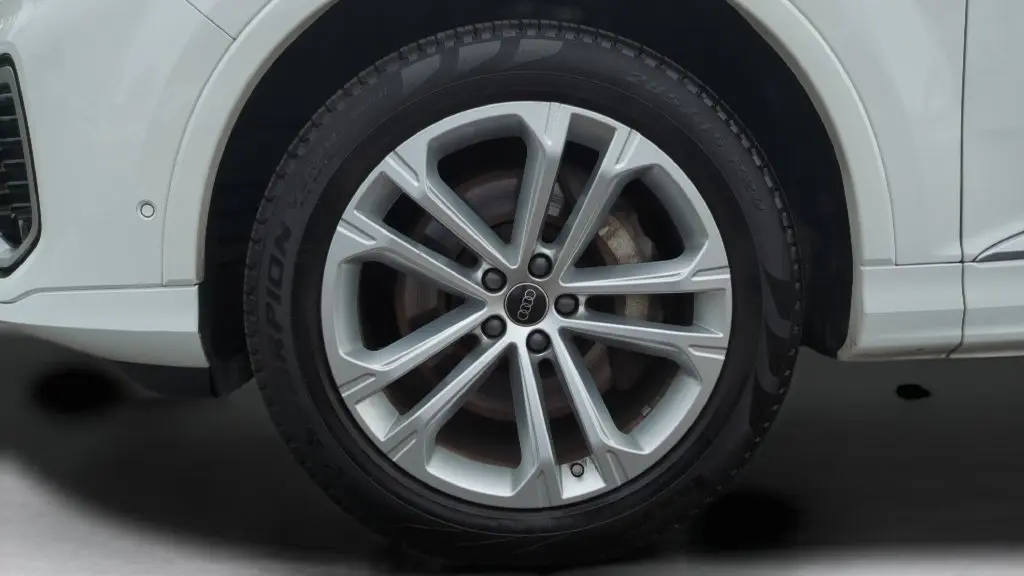 2025 Audi Q7 - $34,038