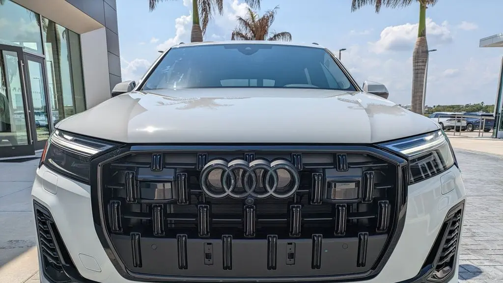 2026 Audi Q7 quattro Premium Plus 55 TFSI