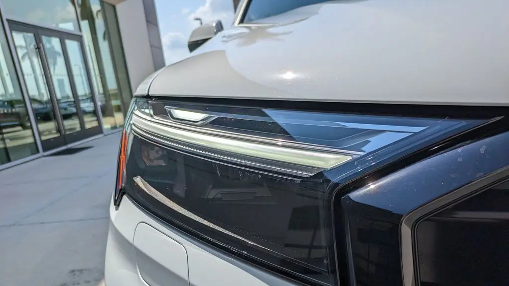 2026 Audi Q7 quattro Premium Plus 55 TFSI