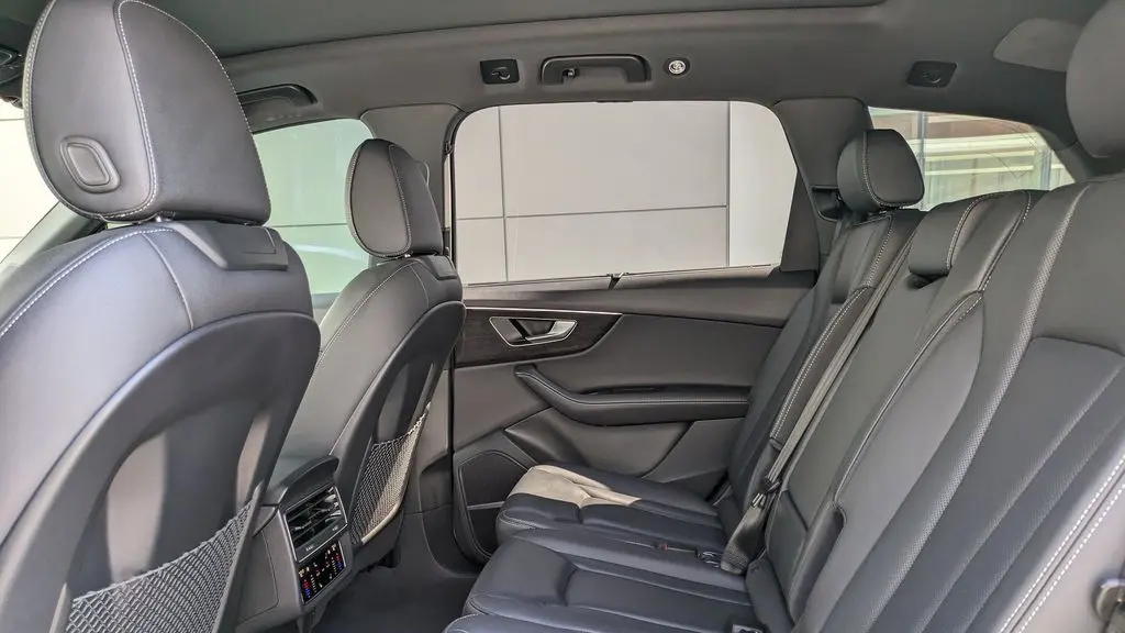 2026 Audi Q7 quattro Premium Plus 55 TFSI