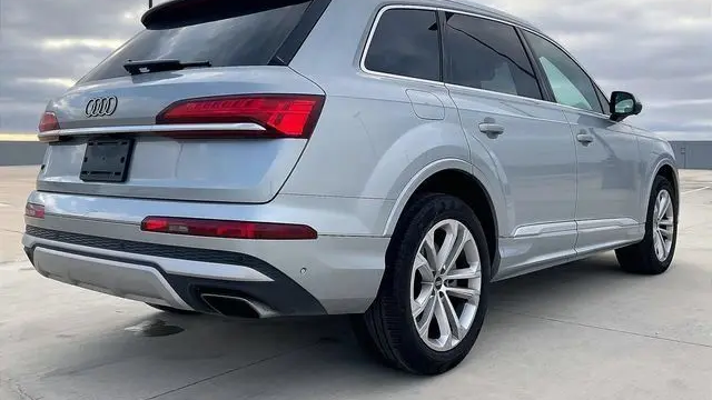 2025 Audi Q7 quattro Premium Plus 55 TFSI