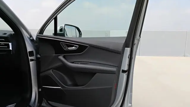 2025 Audi Q7 quattro Premium Plus 55 TFSI