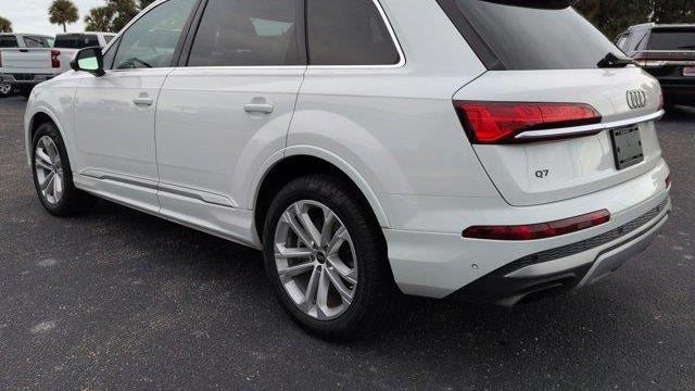 2025 Audi Q7 quattro Premium Plus 55 TFSI