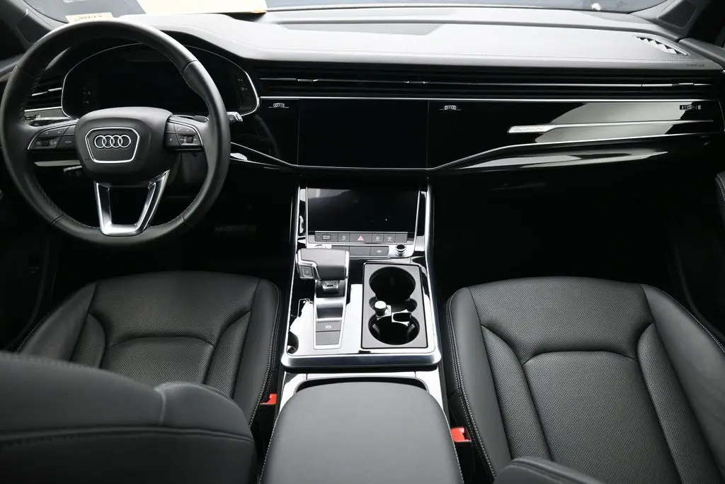 2025 Audi Q7 - $44,900