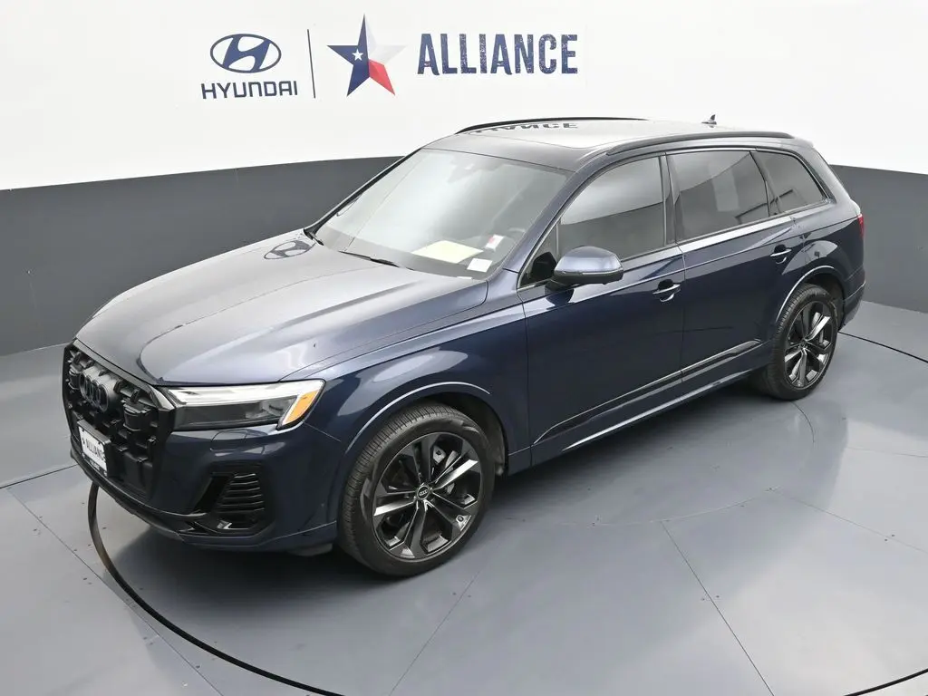 2025 Audi Q7 - $44,900