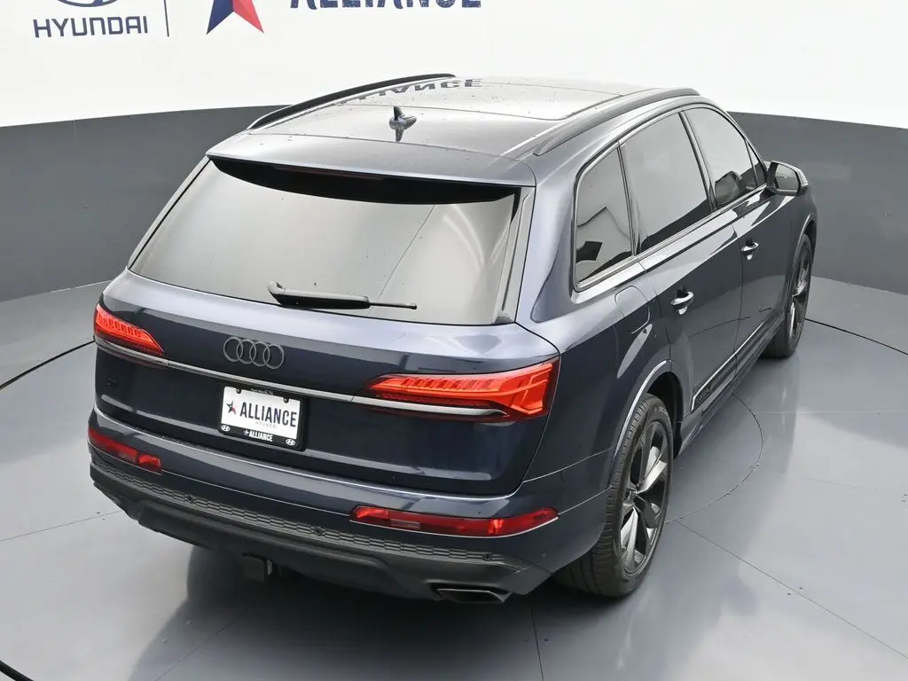 2025 Audi Q7 - $44,900