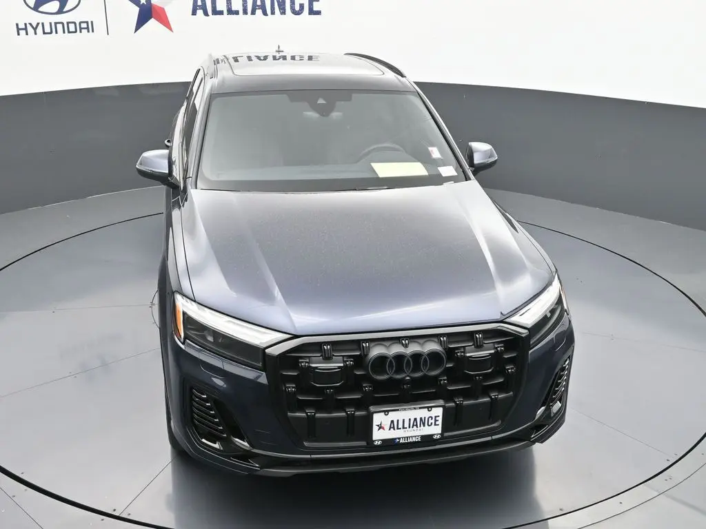 2025 Audi Q7 - $44,900