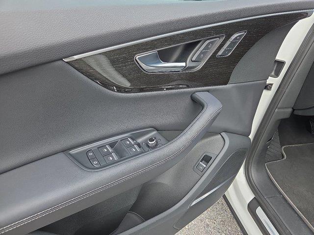 2025 Audi Q7 - $38,870