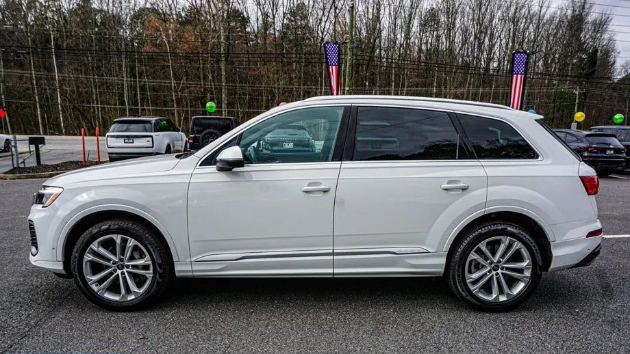 2025 Audi Q7 quattro Premium Plus 55 TFSI