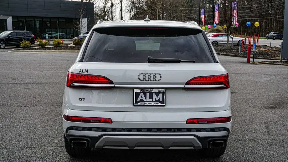2025 Audi Q7 quattro Premium Plus 55 TFSI