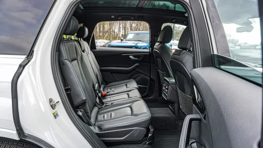 2025 Audi Q7 quattro Premium Plus 55 TFSI