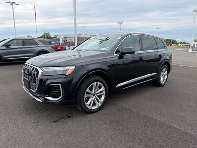Photo of a 2025 Audi Q7 AWD Quattro Premium Plus 55 Tfsi 4DR SUV for sale