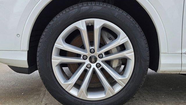 2025 Audi Q7 quattro Premium Plus 55 TFSI