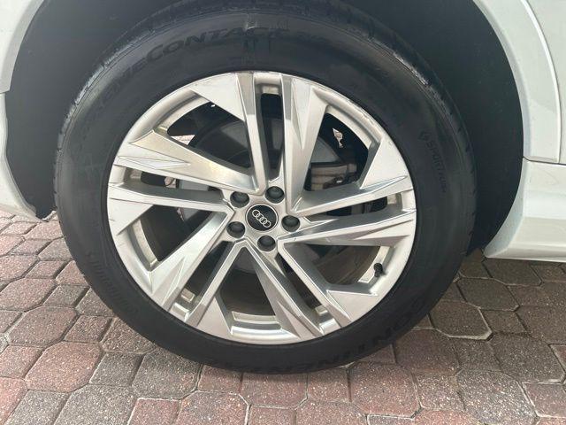 2021 Audi Q7 - $22,477