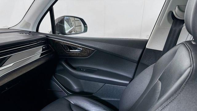 2020 Audi Q7 quattro Premium Plus 55 TFSI