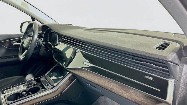 2020 Audi Q7 quattro Premium Plus 55 TFSI