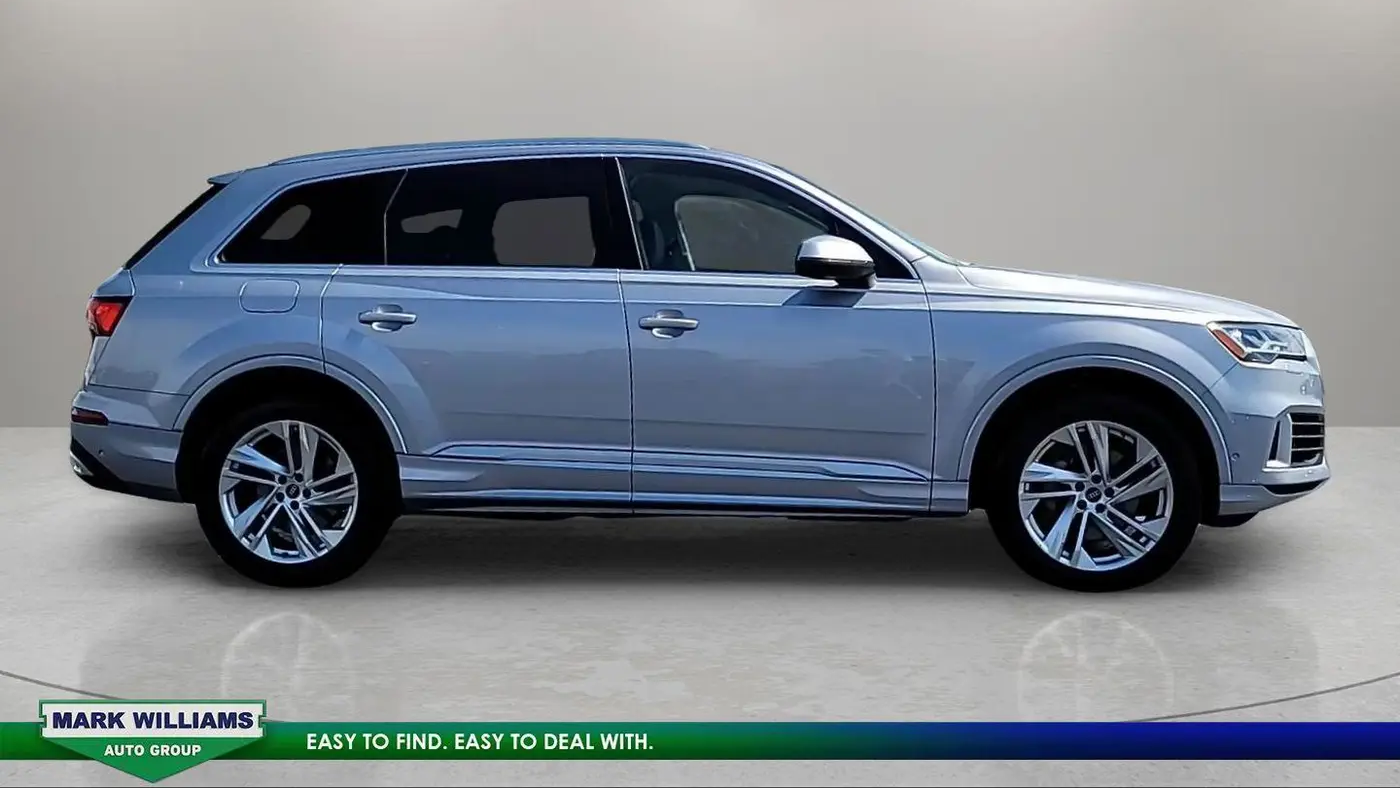 2021 Audi Q7 quattro Premium Plus 55 TFSI