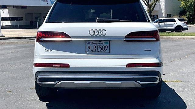 2021 Audi Q7 quattro Premium Plus 55 TFSI