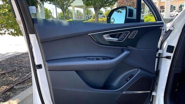 2021 Audi Q7 quattro Premium Plus 55 TFSI