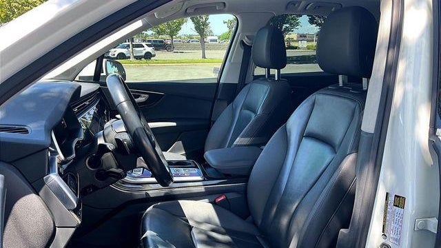 2021 Audi Q7 quattro Premium Plus 55 TFSI