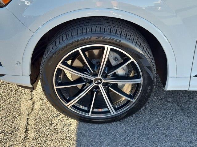 2021 Audi Q7 - $27,845