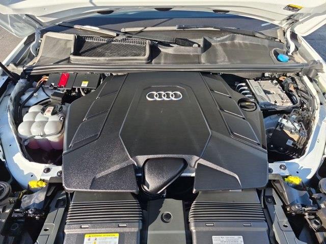 2021 Audi Q7 - $27,845