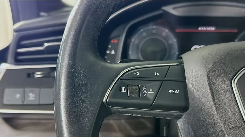 2021 Audi Q7 quattro Premium Plus 55 TFSI