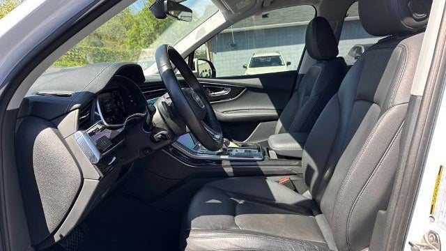 2023 Audi Q7 quattro Premium Plus 55 TFSI