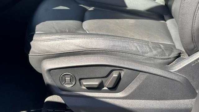 2023 Audi Q7 quattro Premium Plus 55 TFSI