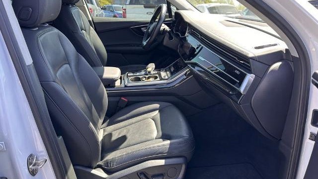 2023 Audi Q7 quattro Premium Plus 55 TFSI