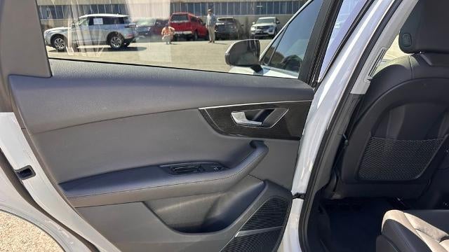 2023 Audi Q7 quattro Premium Plus 55 TFSI
