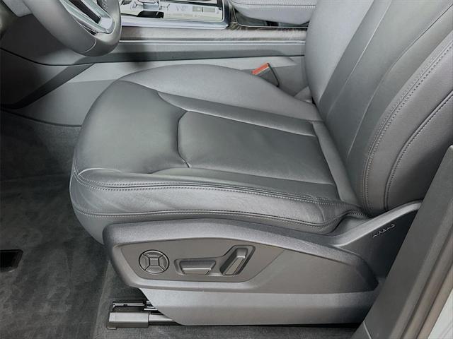 2022 Audi Q7 - $33,300