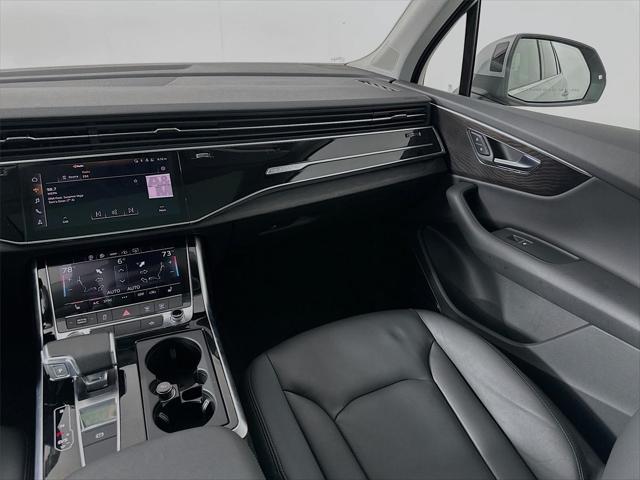 2022 Audi Q7 - $33,300