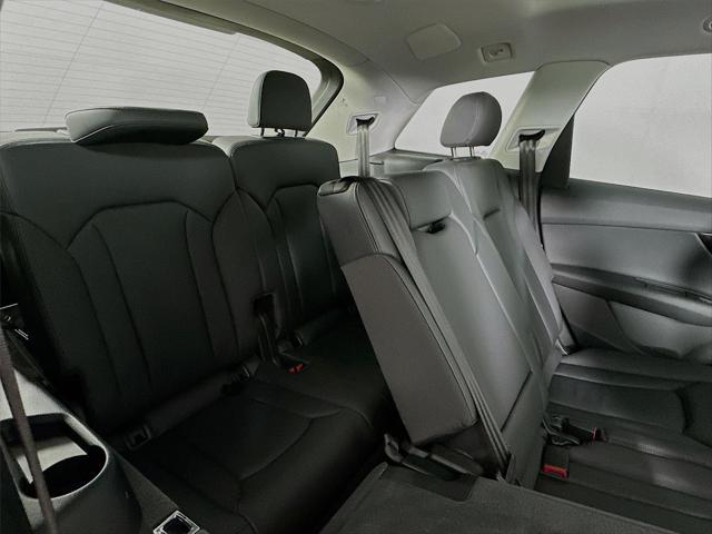 2022 Audi Q7 - $33,300