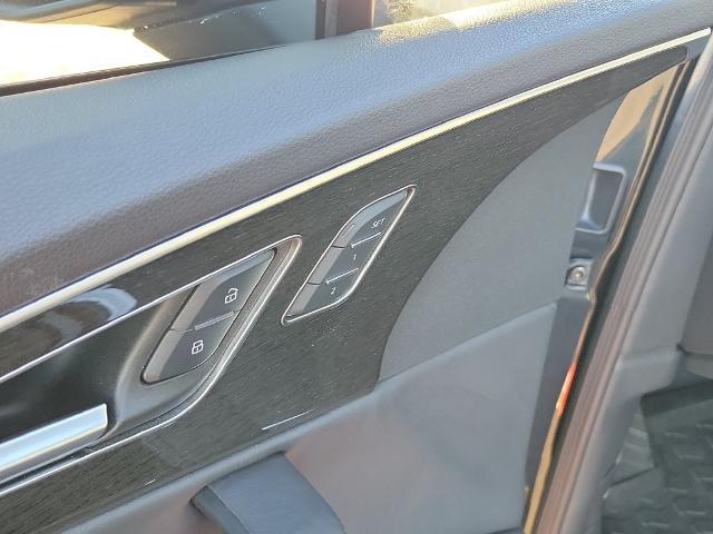 2023 Audi Q7 - $29,245